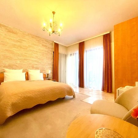 Vila Terase Hotel Sinaia Eksteriør billede