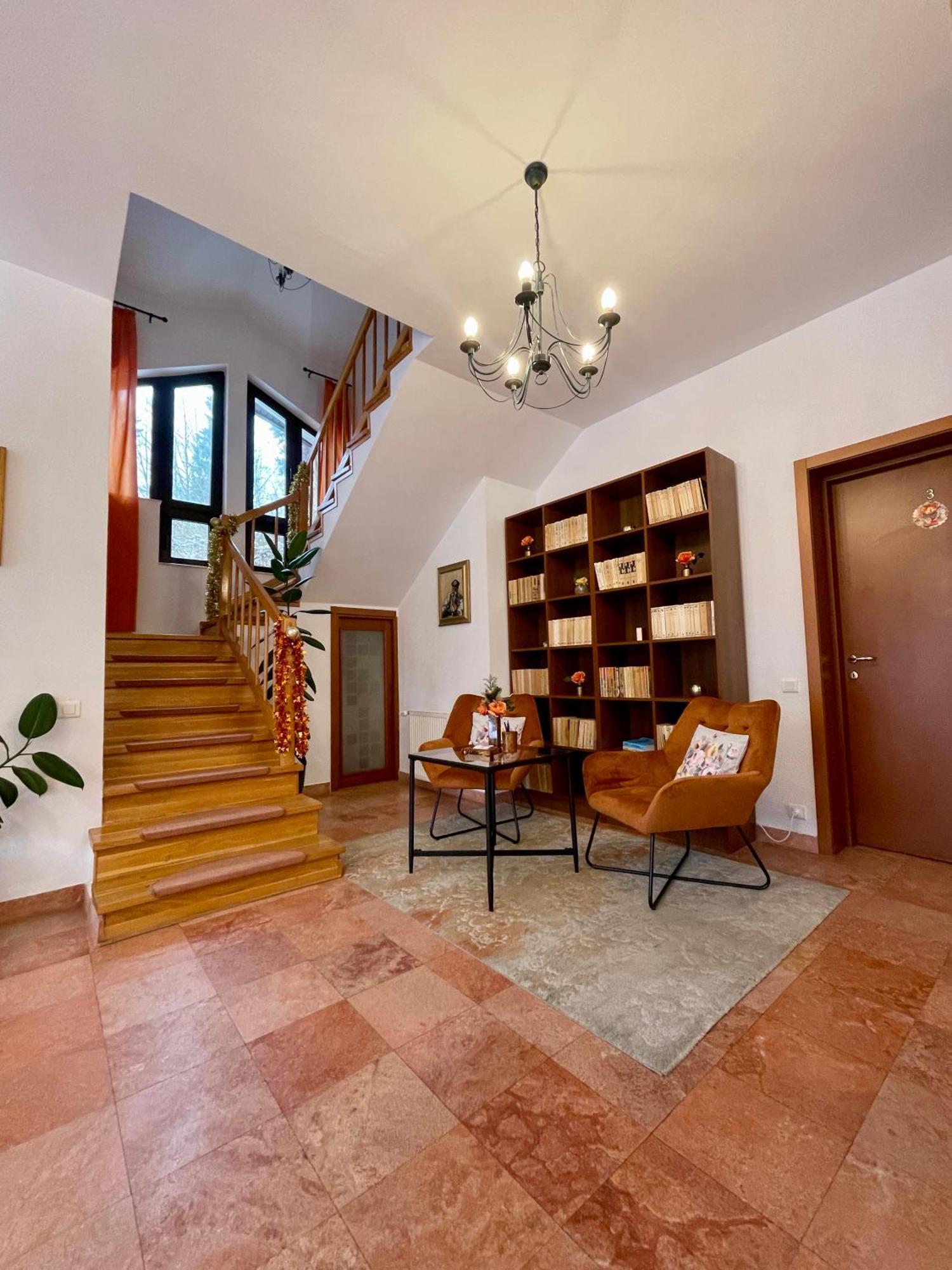 Vila Terase Hotel Sinaia Eksteriør billede